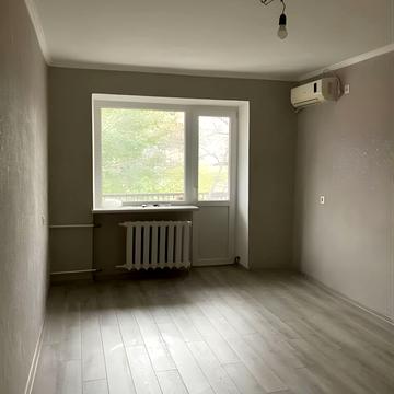 Запорізька вул., 4/8