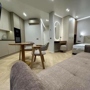 Лемківська вул., 11-Б