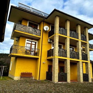 Незалежності вул., 26