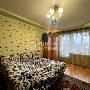 Академіка Павлова вул., 132