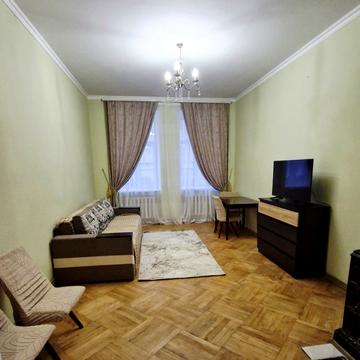 Михайла Коцюбинського вул., 18