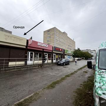 Незалежності вул. (Космонавта Попова), 9