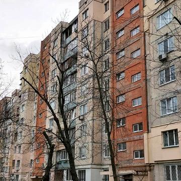 Героїв Дніпра вул., 7