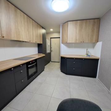 Слави бульв., 7