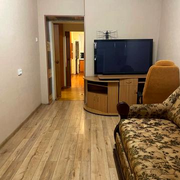 Володимира Великого вул. (Артема), 17а