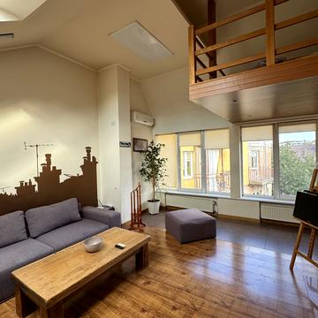 Михайла Туган-Барановського вул., 16