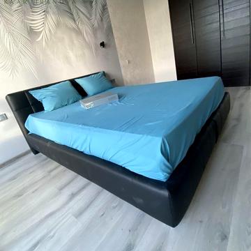 Павла Думанського вул., 27