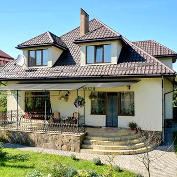 Стрийська, 26