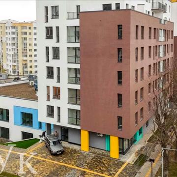 Олени Степанівни вул. (Ленінградська), 8