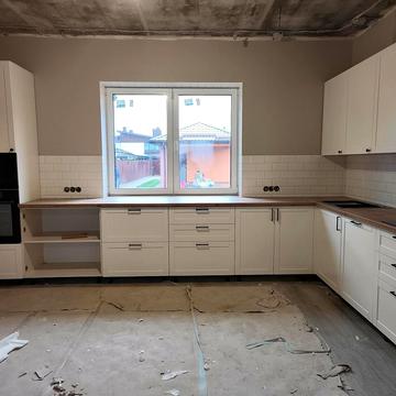 Яблунева вул.