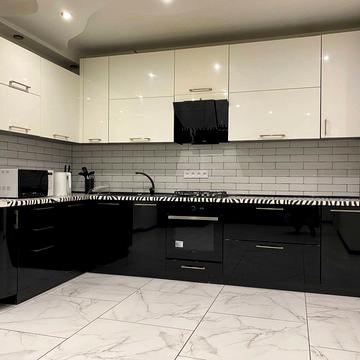 Левка Лукяненка вул. (Василя Жуковського), 16, 18, 20, 24