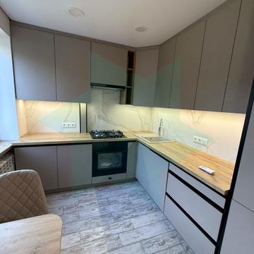 Олександра Поля просп. (Кірова), 143