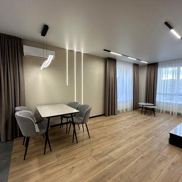 Богдана Хмельницького вул., 54г