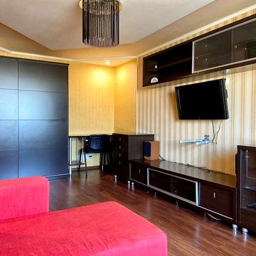 Олександра Поля просп. (Кірова), 8