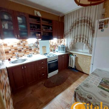 Жуковського вул., 82