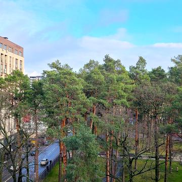 Соборна вул., (Будинок 1)