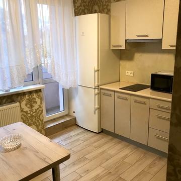 Георгія Тарасенка вул. (Плеханівська), 92а