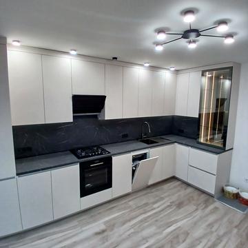 Юліана Целевича вул., 3а