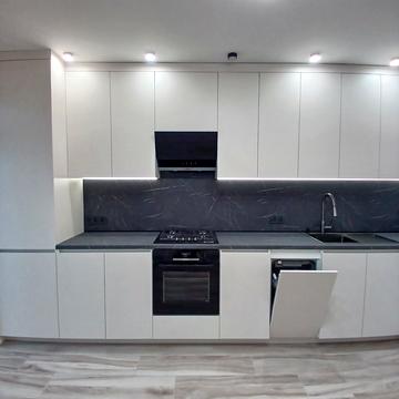 Юліана Целевича вул., 3а