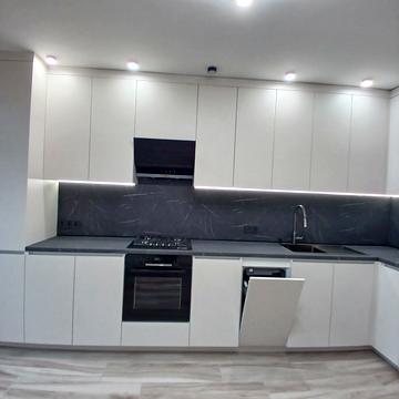 Юліана Целевича вул., 3а