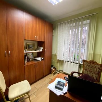 Кардинала Любомира Гузара вул., 7