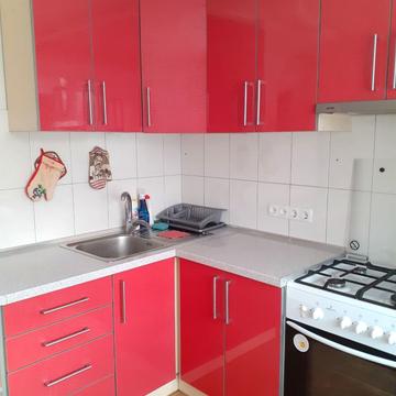 Академіка Вальтера вул., 19а