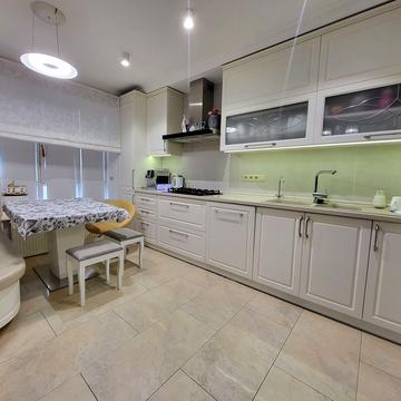 Володимира Антоновича вул. (Свердлова), 36а, 36б, 36д, 36к, 36м