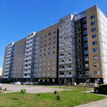 Сергія Параджанова вул., (Будинок)
