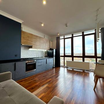 Дача Ковалевського вул., 121 к1