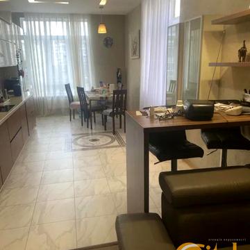 Вячеслава Чорновола просп. (), 67