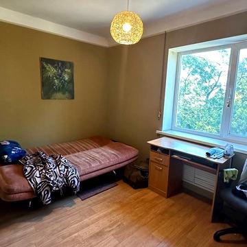 Перемоги вул., 81-А