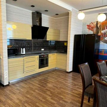 Науки просп. (Леніна), 77