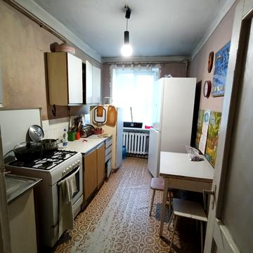 Угорська вул., 22