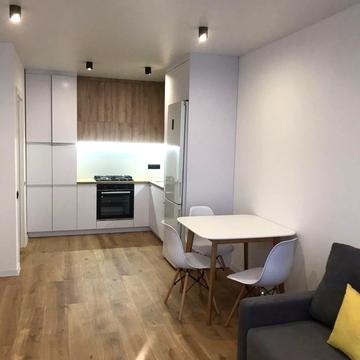 Воскресенська вул. (Леніна), 28