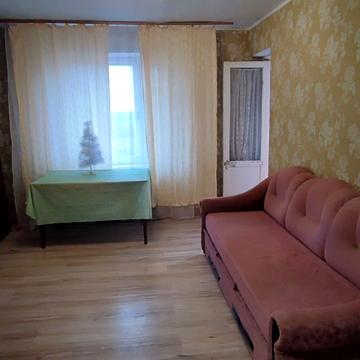 Полтавська вул., 10