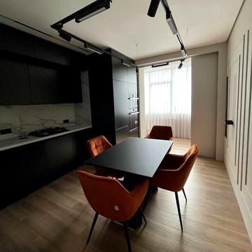 Пасічна вул., 177