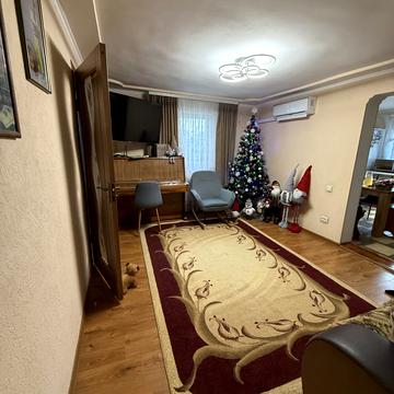 Паркова вул., 10