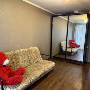 Академіка Павлова вул., 134/16