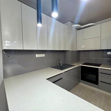 Ленкавського вул., (Будинок 8)