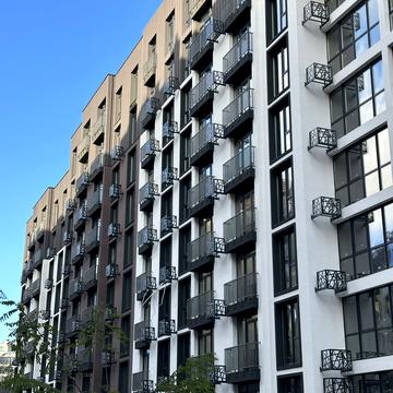 Науки вул., (Будинок)