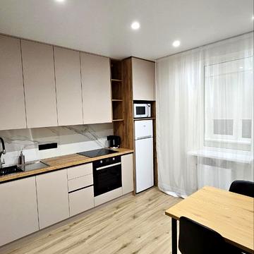 Варненська вул., 29