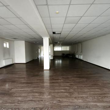 Швабська вул., 15