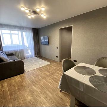 Олександра Поля просп. (Кірова), 96