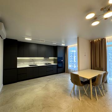 Юліана Пелеша вул., 1