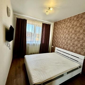 Павла Глазового вул. (Олега Кошового), 13-Б