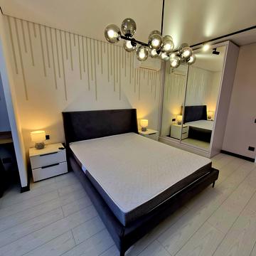 Якова Гніздовського вул., 75в