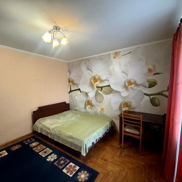 Протасевича вул., 18