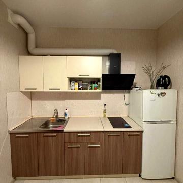 Віталія Нестеренка вул., 1б