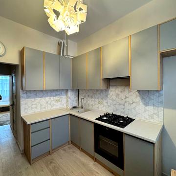 Братів Міхновських вул. (Московська), 34