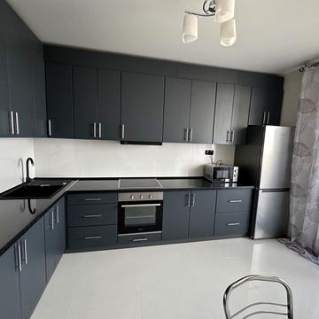 Віталія Нестеренка вул., 1б